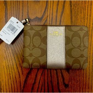 Coach wristlet, brand new with tag
